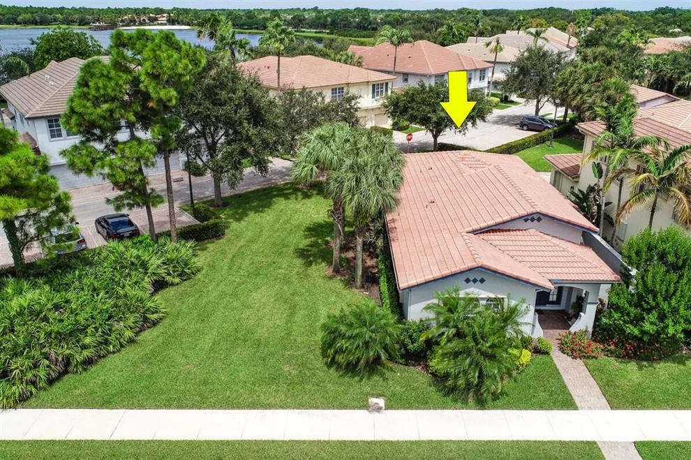 Unit for sale at 47 Stoney Drive, Palm Beach Gardens, FL 33410