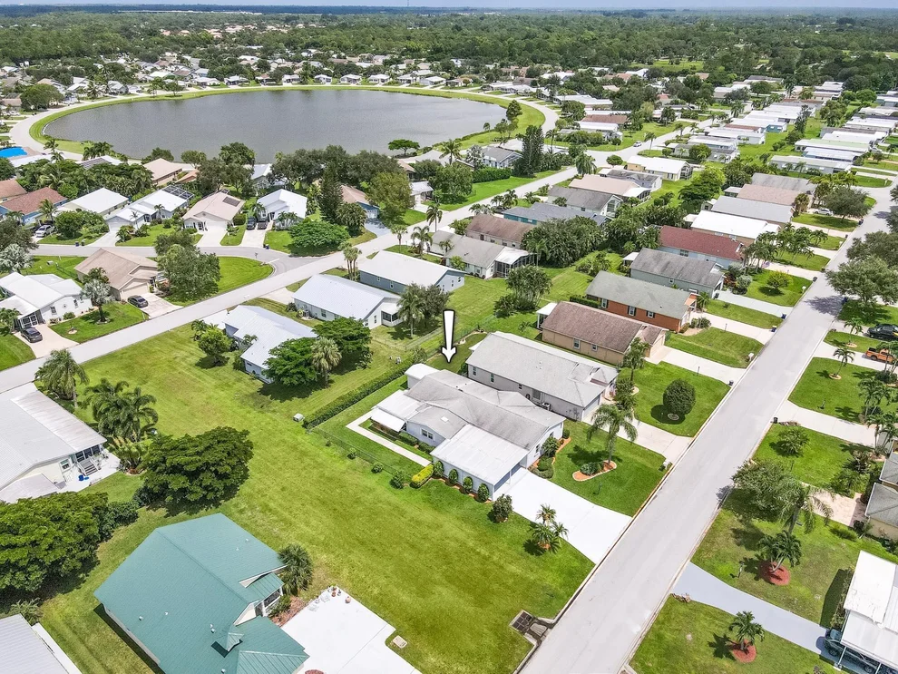 Unit for sale at 2739 SW Marquis Terrace, Stuart, FL 34997