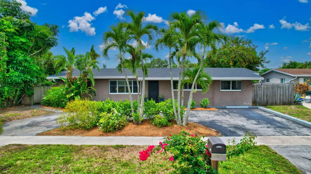 Unit for sale at 1208 NW 7th Street, Boca Raton, FL 33486