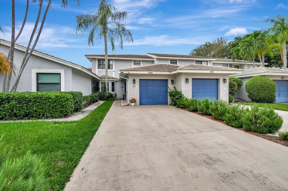 Unit for sale at 665 N Deer Creek North Shore Drive N, Deerfield Beach, FL 33442