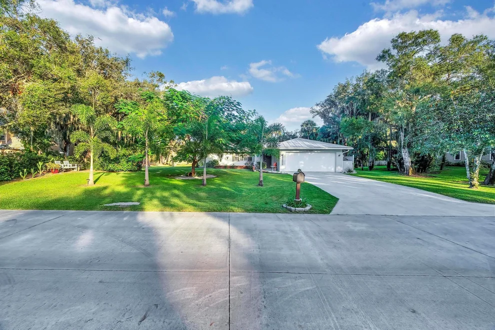 Unit for sale at 3606 Wilderness Drive E, Fort Pierce, FL 34982