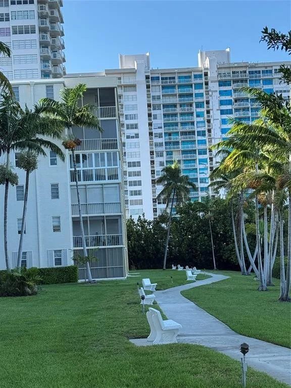 Unit for sale at 2859 Leonard Drive, Aventura, FL 33160