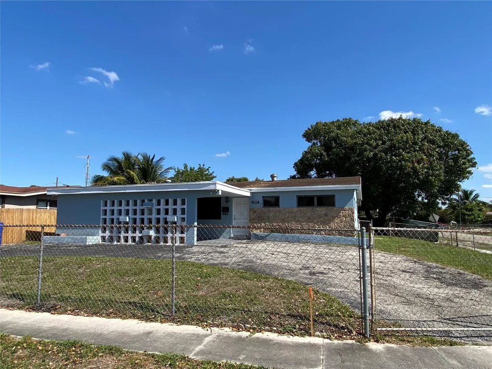 Unit for sale at 2841 SW 6th Street, Fort Lauderdale, FL 33312