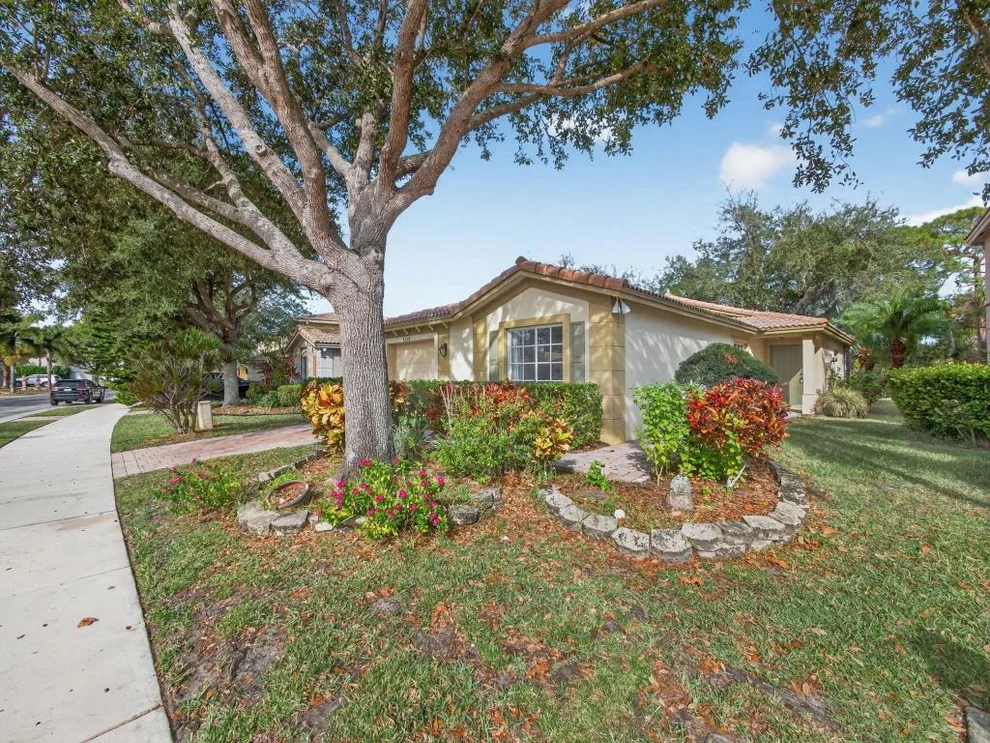 Unit for sale at 4358 SE Graham Drive, Stuart, FL 34997