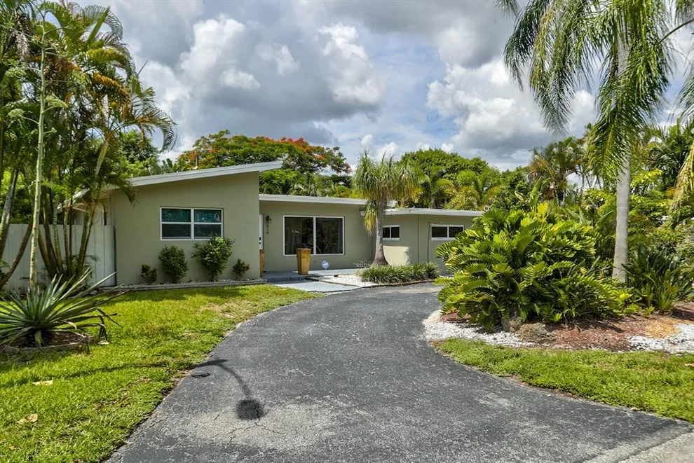 Unit for sale at 310 NE 22nd Street, Wilton Manors, FL 33305