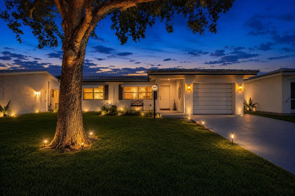 Unit for sale at 8960 NW 12TH Place, Plantation, FL 33322