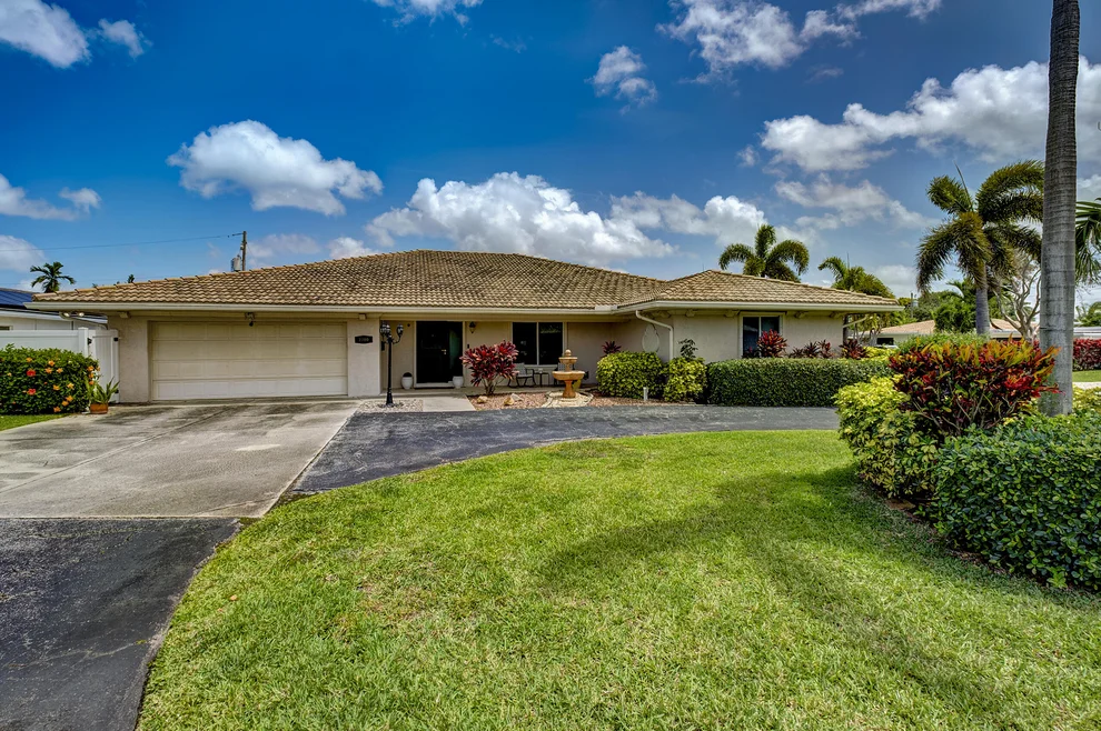 Unit for sale at 2700 NE 4th Way, Boca Raton, FL 33431