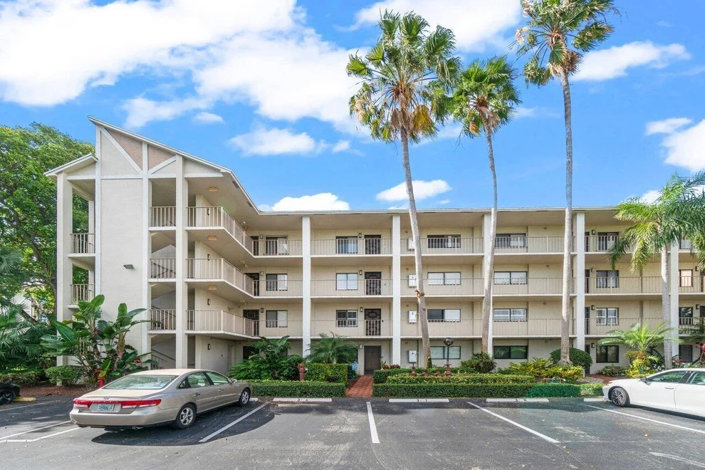 Unit for sale at 6655 Kensington Lane, Delray Beach, FL 33446