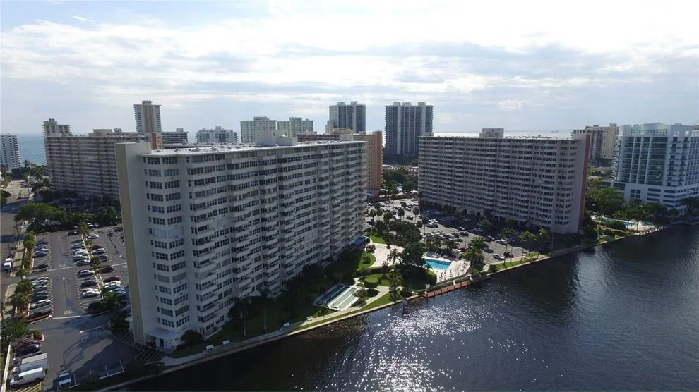 Unit for sale at 3200 NE 36th Street, Fort Lauderdale, FL 33308