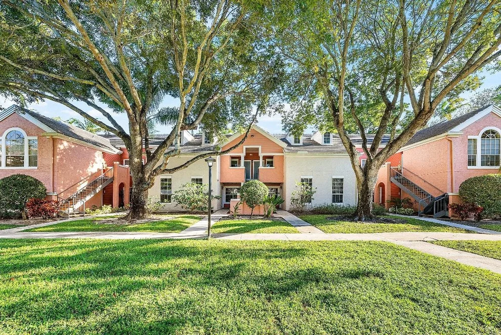 Unit for sale at 1001 Crystal Way, Delray Beach, FL 33444
