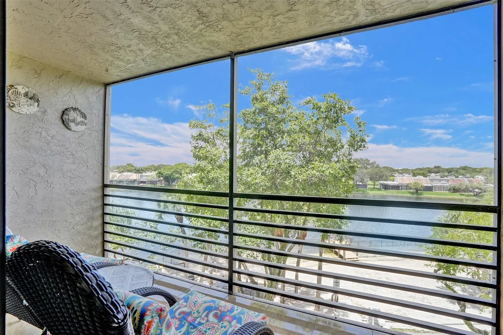 Unit for sale at 1101 Colony Point Circle, Pembroke Pines, FL 33026