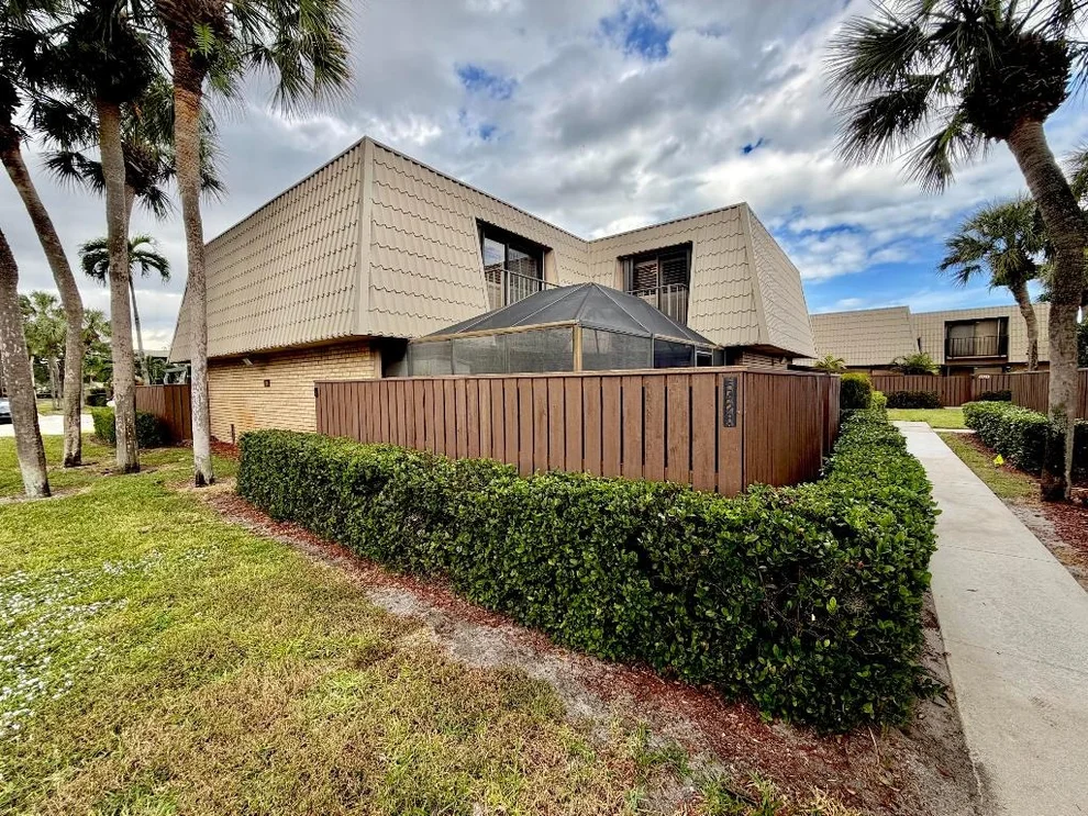 Unit for sale at 5428 54th Way, West Palm Beach, FL 33409