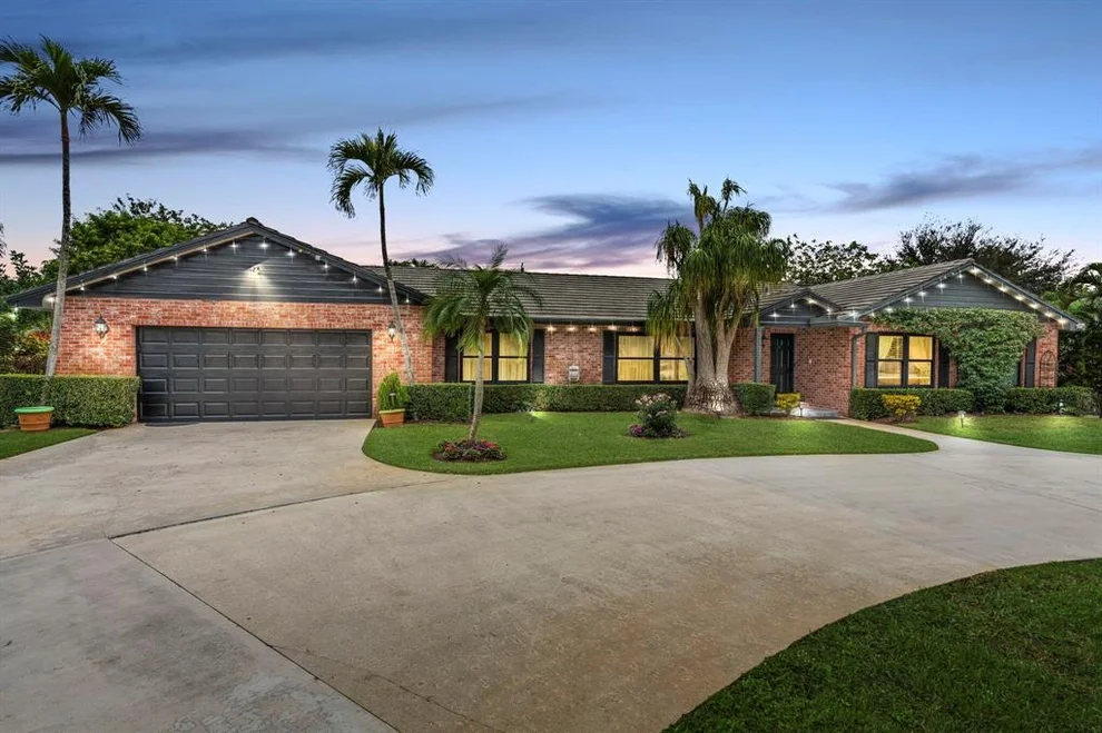 Unit for sale at 3127 Sherwood Boulevard, Delray Beach, FL 33445