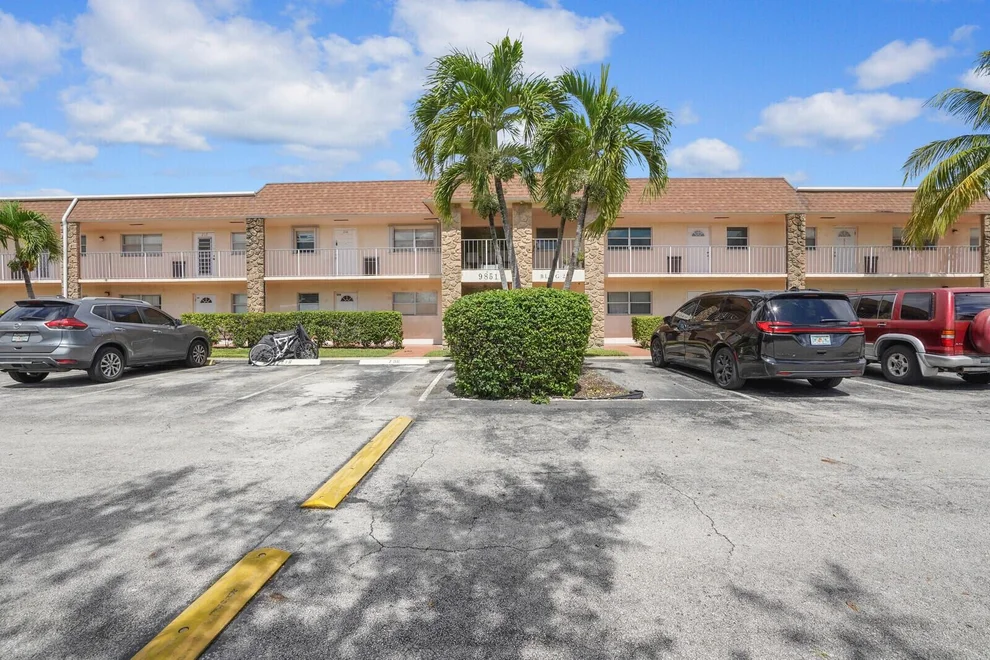 Unit for sale at 9851 Sandalfoot Boulevard, Boca Raton, FL 33428