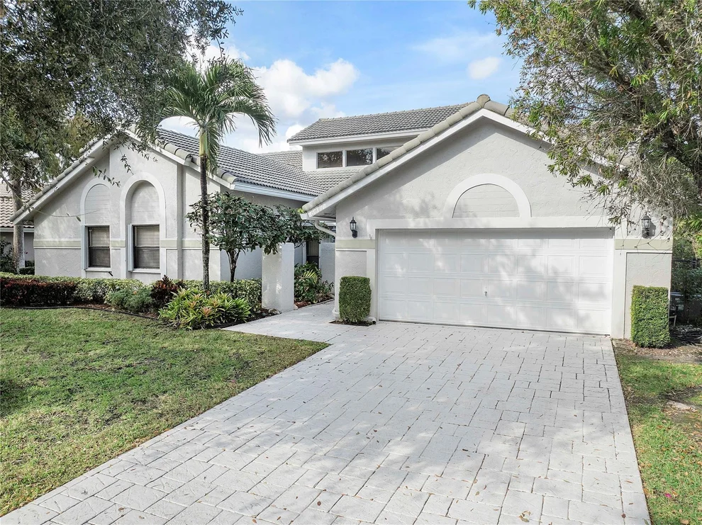 Unit for sale at 8977 NW 53rd Manor, Coral Springs, FL 33067