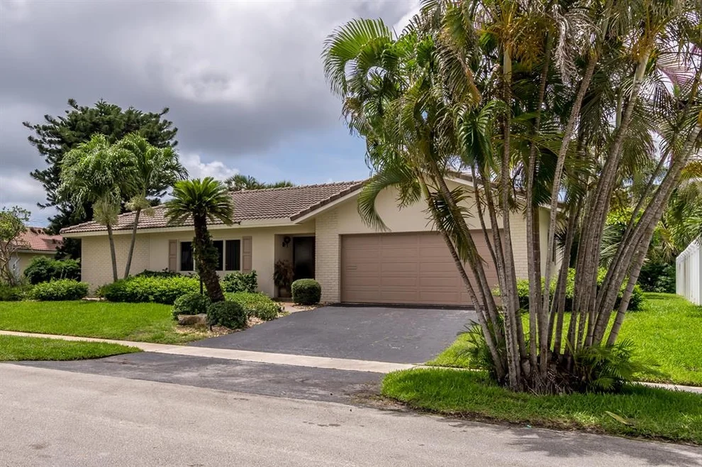 Unit for sale at 1580 SW 9th Street, Boca Raton, FL 33486