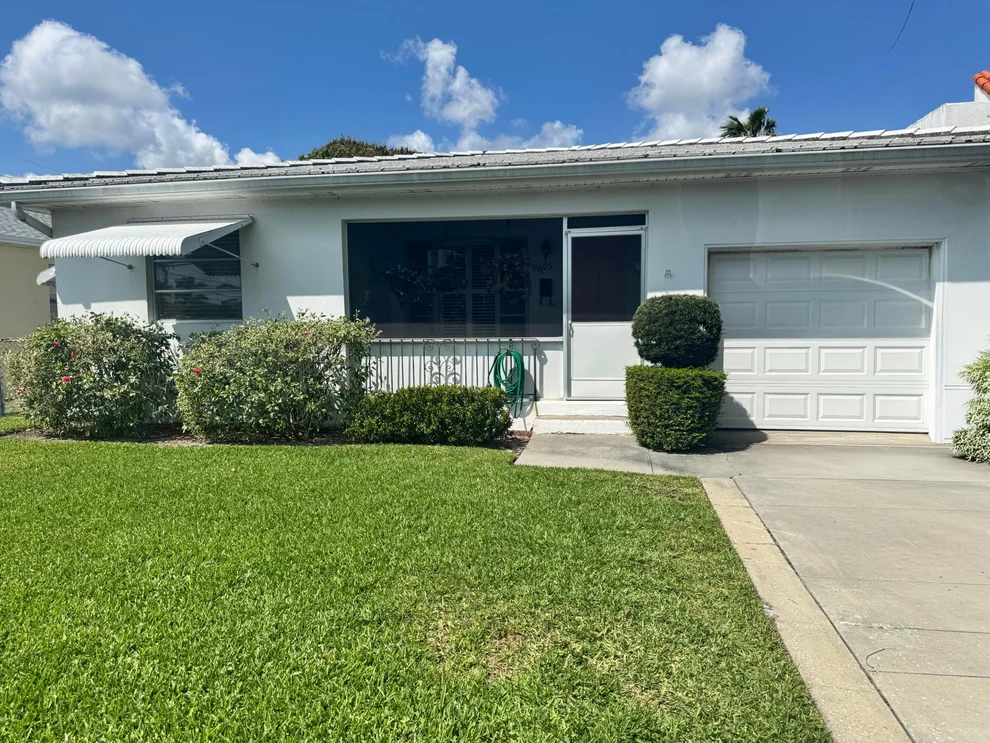 Unit for sale at 1205 N Palmway, Lake Worth Beach, FL 33460