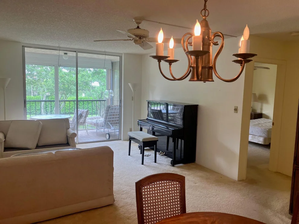 Unit for sale at 6865 Huntington Lane, Delray Beach, FL 33446
