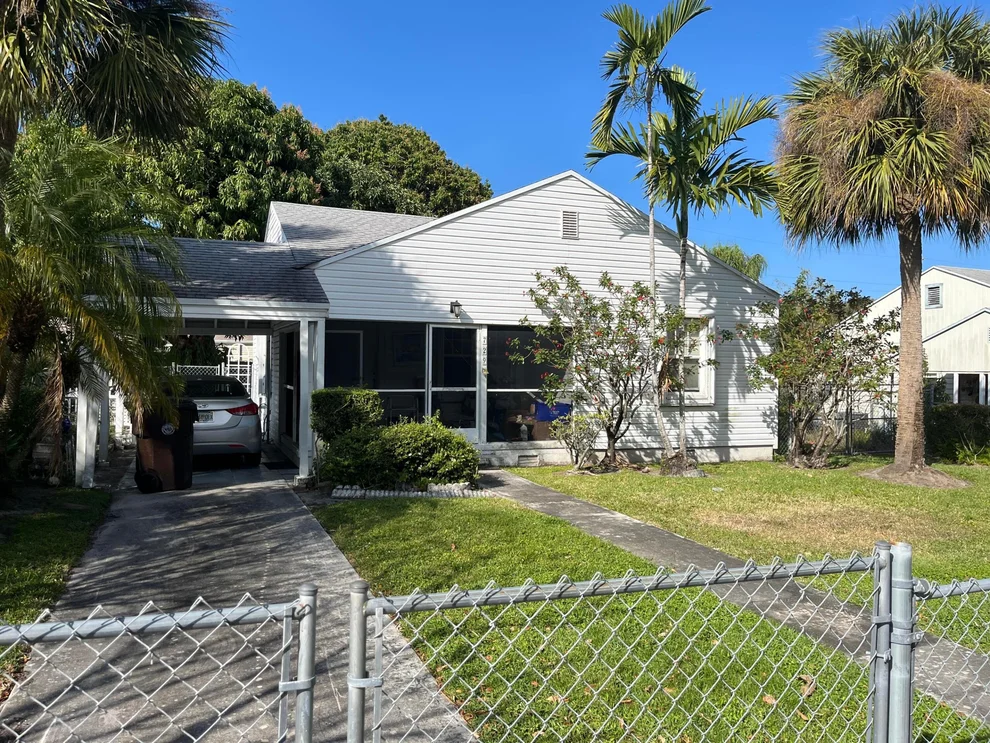 Unit for sale at 729 Rockland Drive, West Palm Beach, FL 33405