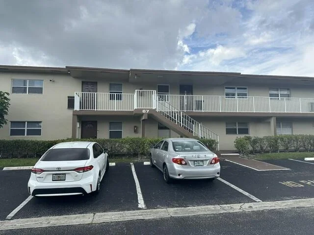 Unit for sale at 551 NW 80th Avenue, Margate, FL 33063