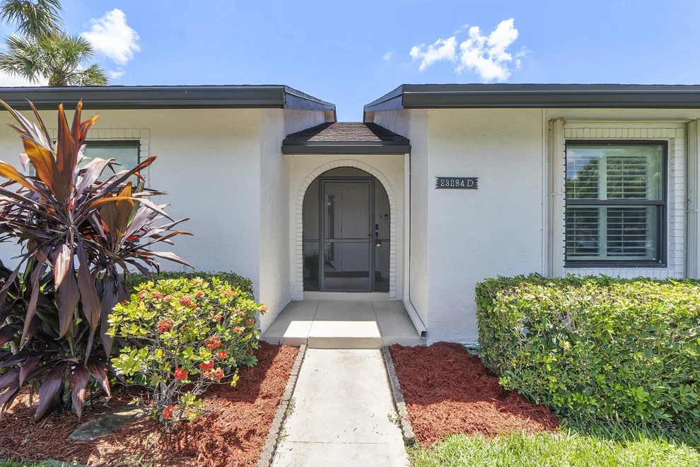 Unit for sale at 23284 SW 53rd Avenue, Boca Raton, FL 33433