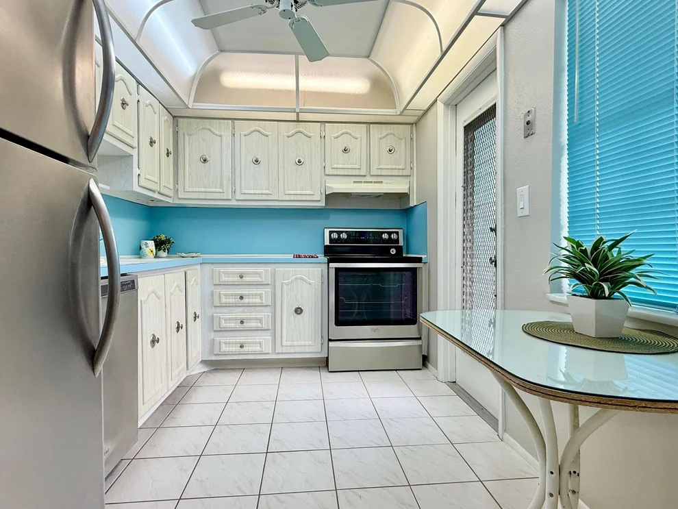Unit for sale at 4401 NW 41st Street, Lauderdale Lakes, FL 33319