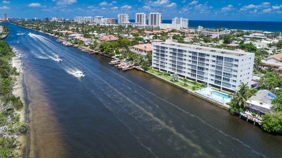 Unit for sale at 401 NE 19th Avenue, Deerfield Beach, FL 33441