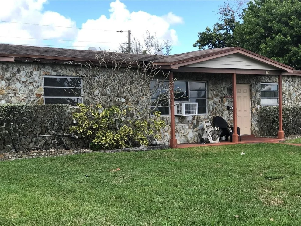 Unit for sale at 340 N 69th Avenue, Hollywood, FL 33024