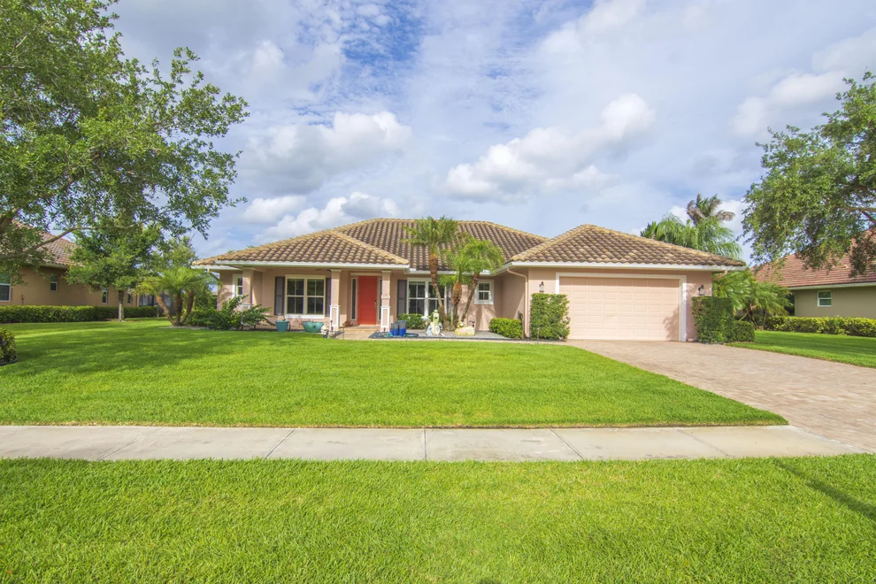 Unit for sale at 470 Pittman Avenue, Vero Beach, FL 32968