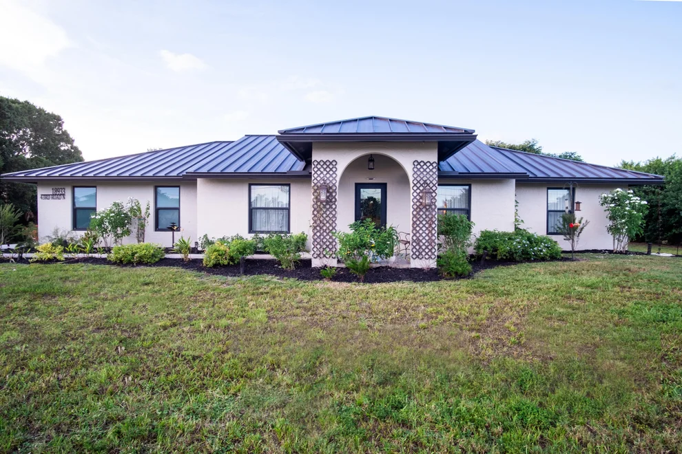 Unit for sale at 18933 43rd Road N, The Acreage, FL 33470
