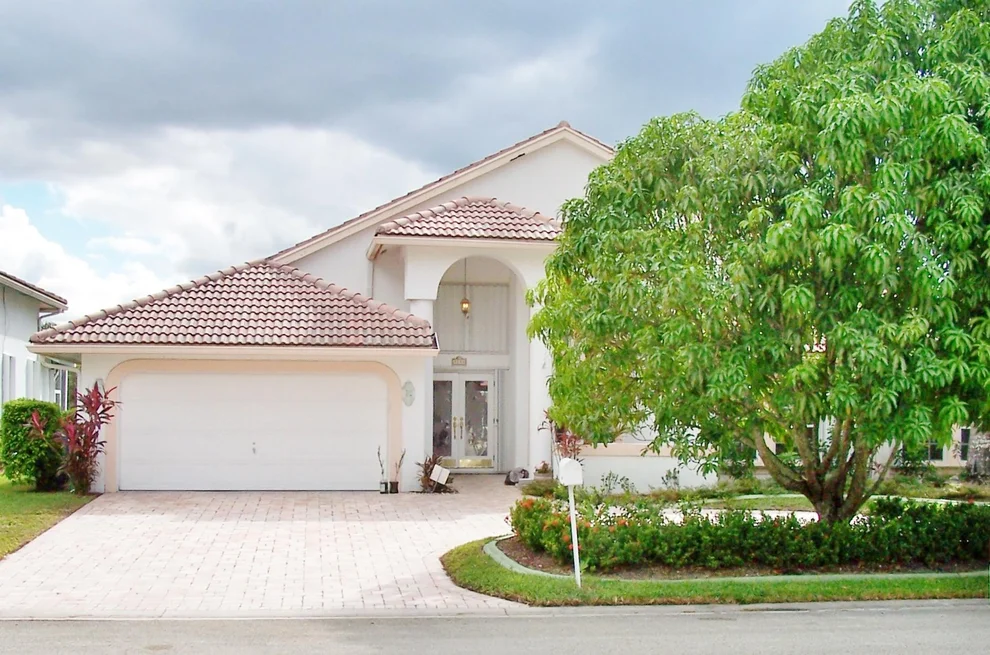 Unit for sale at 9890 NW 49 Place, Coral Springs, FL 33076
