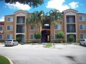 Unit for sale at 7940 N Nob Hill, Tamarac, FL 33321