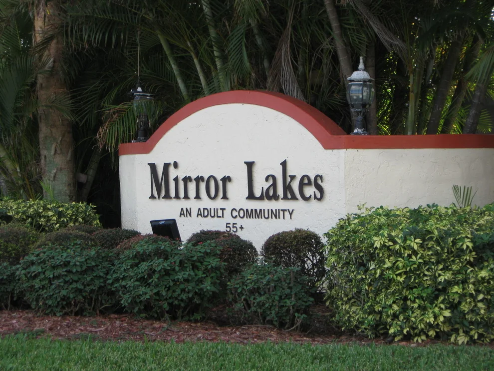Unit for sale at 5550 Mirror Lakes Boulevard, Boynton Beach, FL 33472
