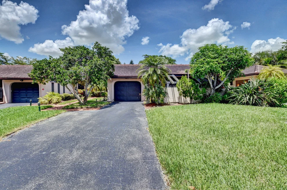 Unit for sale at 9304 Vista Del Lago, Boca Raton, FL 33428