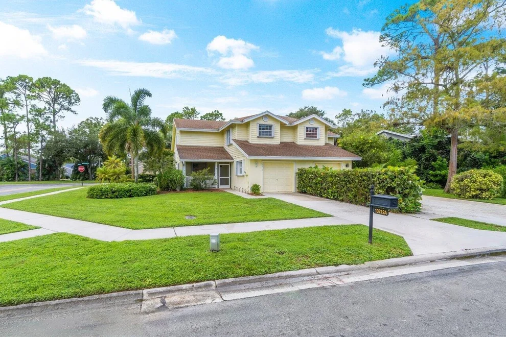 Unit for sale at 13212 Quiet Woods Road, Wellington, FL 33414