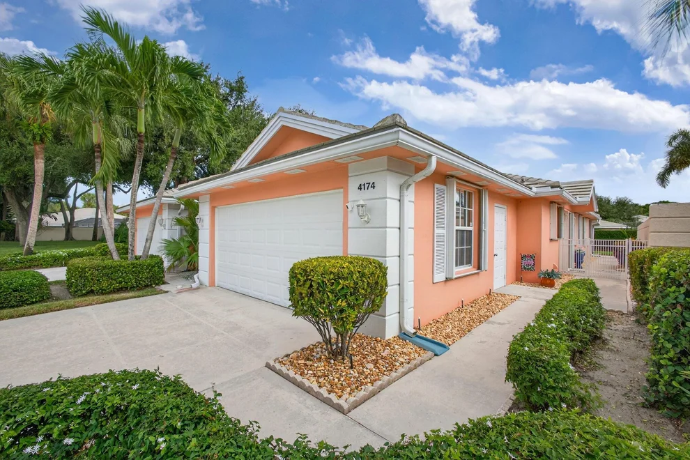 Unit for sale at 4174 Royal Oak Drive, Palm Beach Gardens, FL 33410