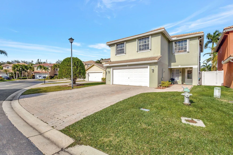 Unit for sale at 3317 Turtle Cove, West Palm Beach, FL 33411