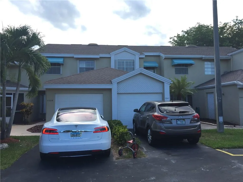 Unit for sale at 7039 Woodmont Way, Tamarac, FL 33321
