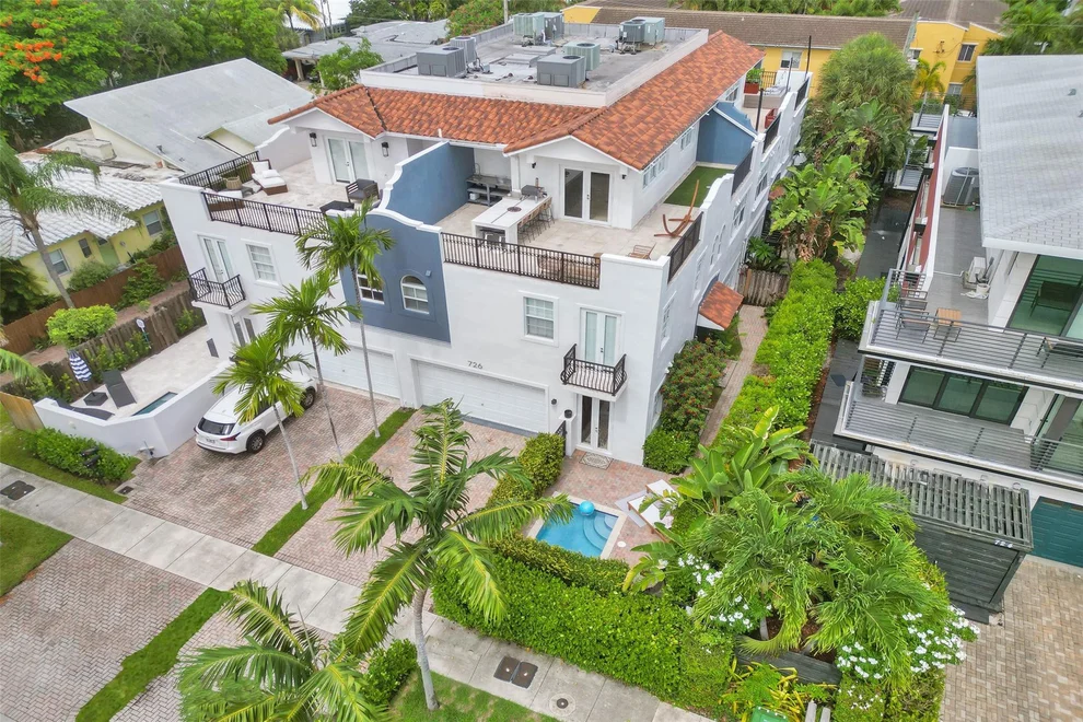Unit for sale at 726 NE 15th Avenue, Fort Lauderdale, FL 33304