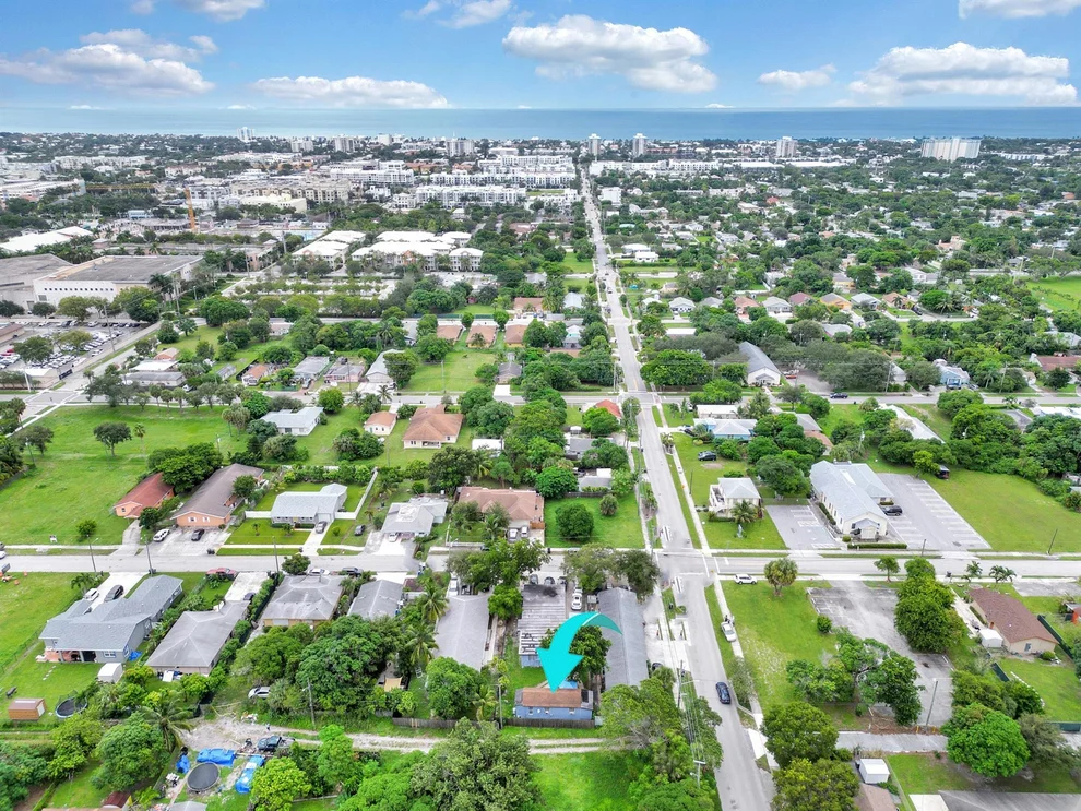 Unit for sale at 180 SW 5th Avenue, Delray Beach, FL 33444