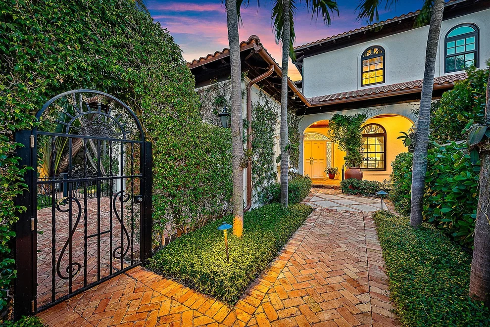 Unit for sale at 336 Australian Avenue, Palm Beach, FL 33480