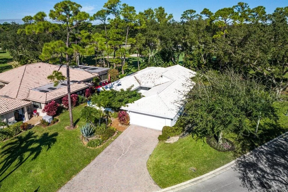 Unit for sale at 28 Woods Lane, Boynton Beach, FL 33436