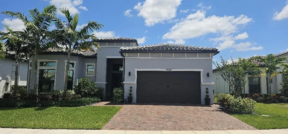 Unit for sale at 7924 Ironwood Way, Parkland, FL 33067