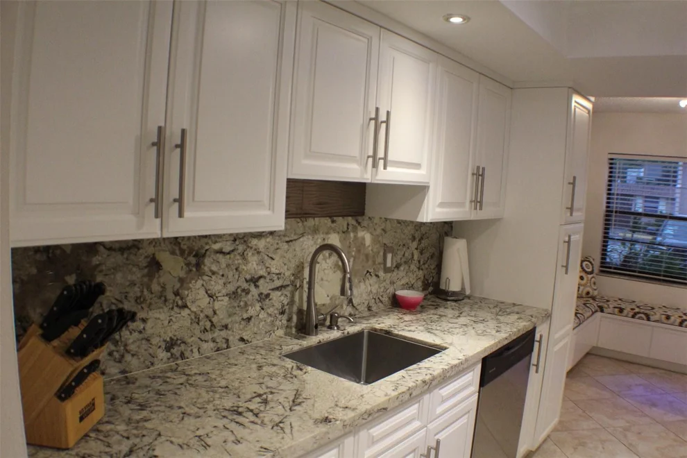 Unit for sale at 39 N Cortez Way, Davie, FL 33324