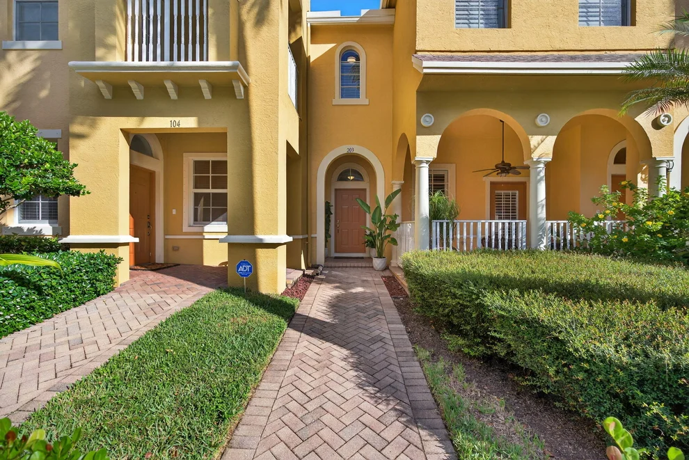 Unit for sale at 141 Seagrape Drive, Jupiter, FL 33458
