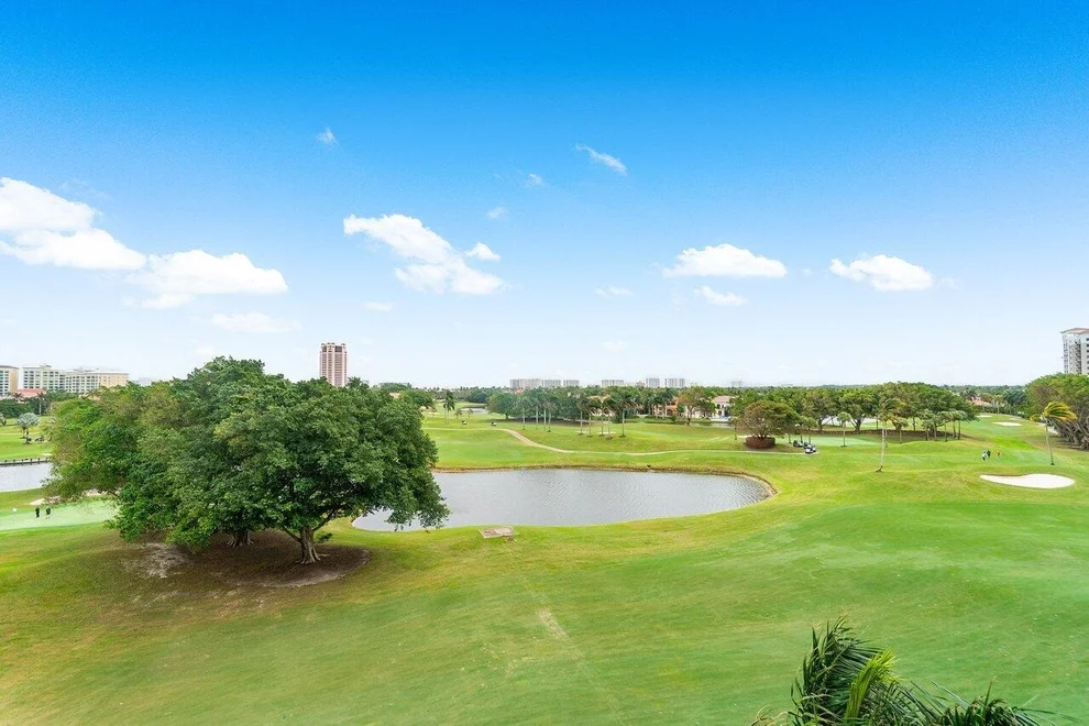 Unit for sale at 550 SE Mizner Boulevard, Boca Raton, FL 33432