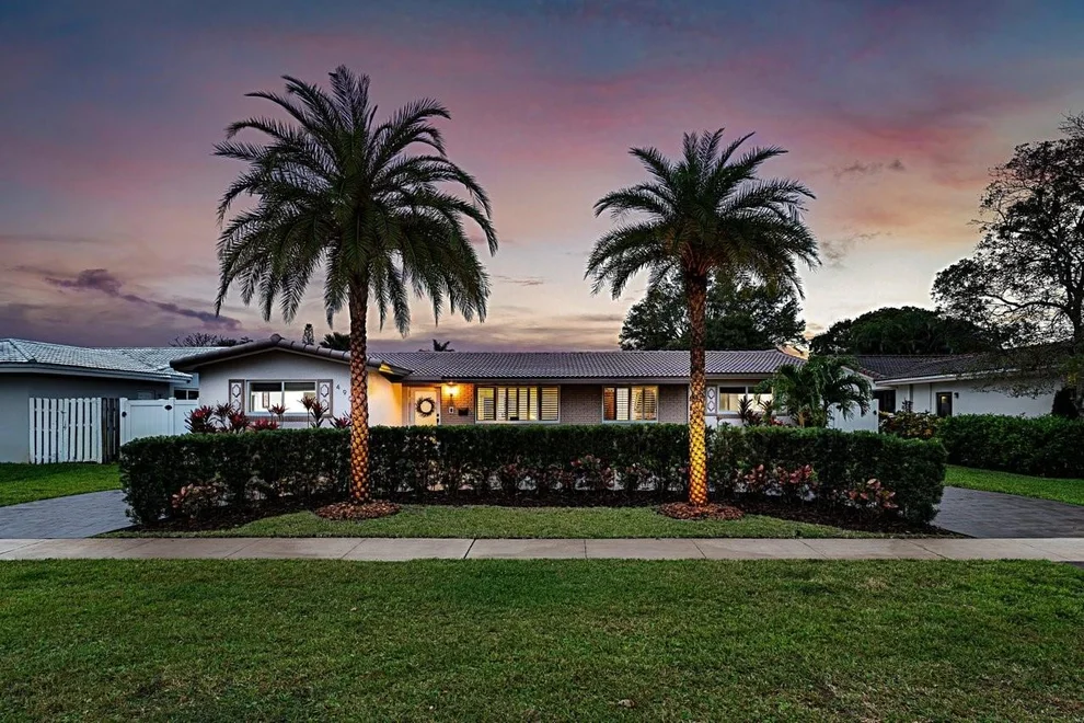 Unit for sale at 4900 Hayes Street, Hollywood, FL 33021