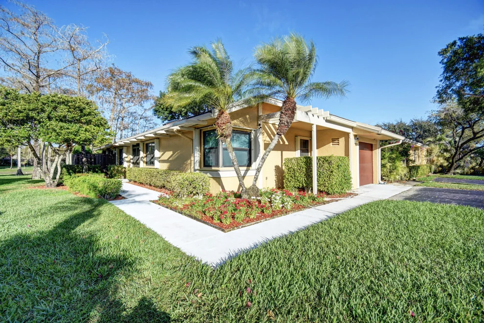 Unit for sale at 22499 Vistawood Way, Boca Raton, FL 33428