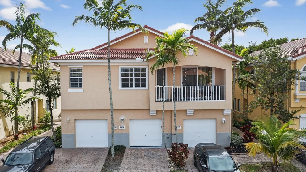 Unit for sale at 1814 Sonrisa Street, Riviera Beach, FL 33404