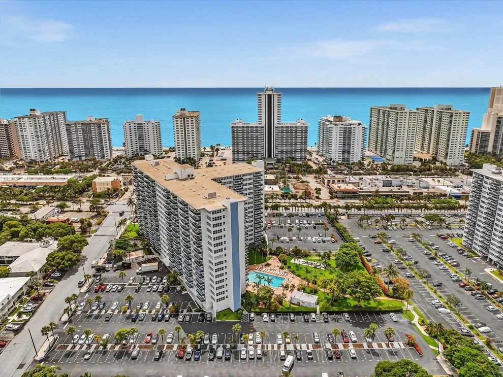 Unit for sale at 3300 NE 36th Street, Fort Lauderdale, FL 33308